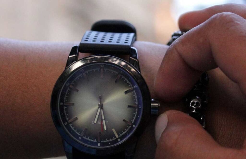 ¡Adiós al horario de verano! Este sábado es la última vez que se atrasa el reloj. Foto: Archivo EL UNIVERSAL