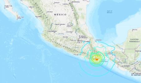 Sismológico Nacional reporta olas de 60 centímetros en Huatulco tras sismo de 7.5