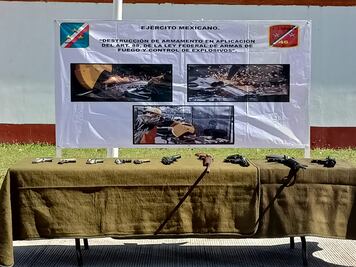 Ejército destruye en el Istmo de Oaxaca más de 80 armas de fuego decomisadas