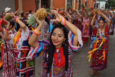 ¡Oaxaca está de fiesta!; deslumbra convite de delegaciones