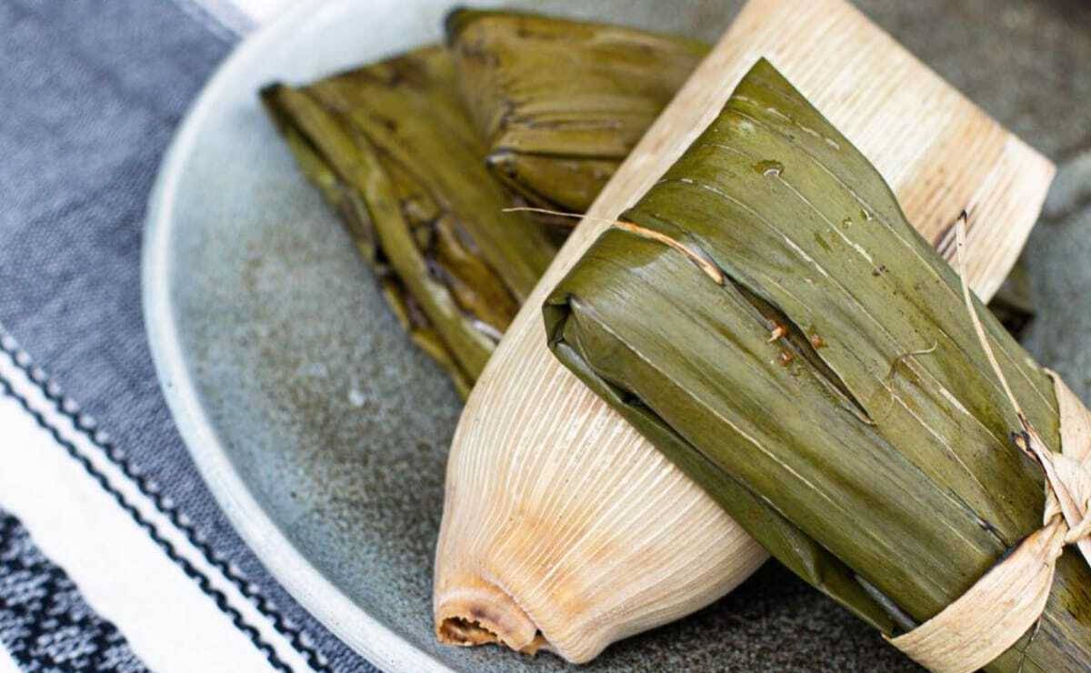 Tamales de mole, una de las comidas más pedidas en plataformas de entrega en Oaxaca