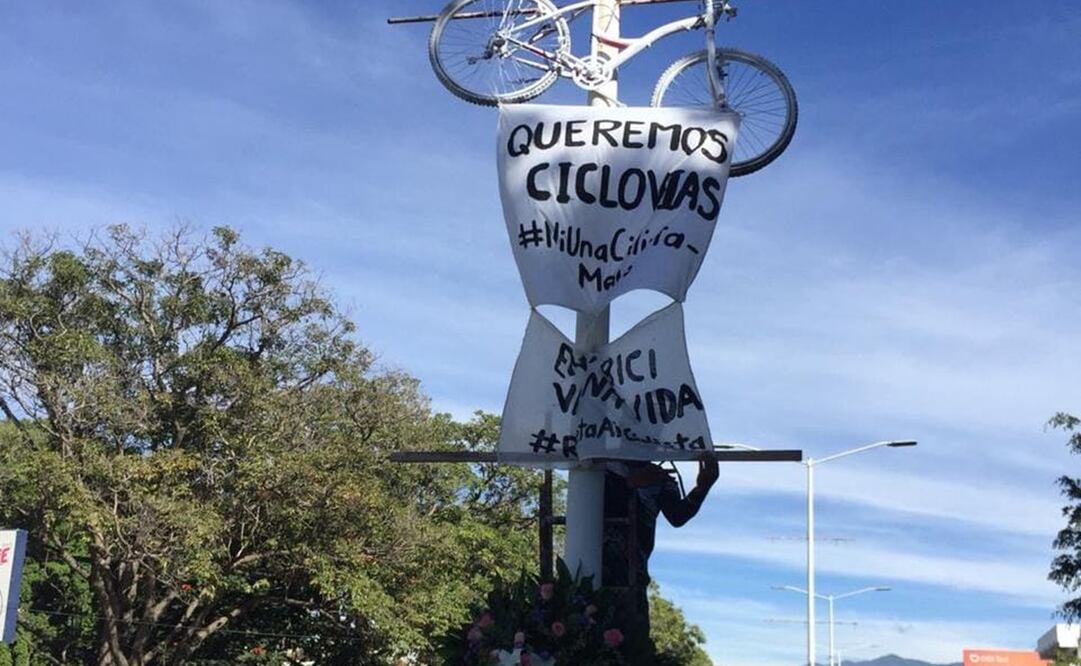 La organización Gaby Bici Blanca emitió un pronunciamiento para exigir “no más muertes viales", tras el caso del ciclista asesinado. Foto: Cortesía