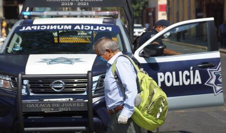 Determina juez que a ninguna persona se le puede arrestar por no usar cubrebocas