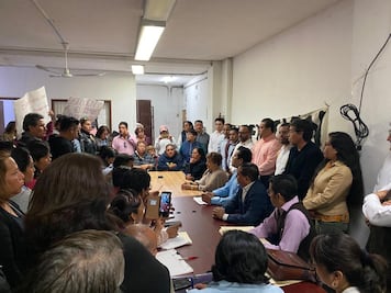 UABJO entrega respuesta a pliego petitorio para evitar huelga