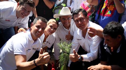 Lanza Murat reto para reforestar Oaxaca
