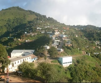 Irrumpe grupo armado en la Sierra Sur; hay 3 muertos y 2 desaparecidos