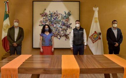 Anuncian Murat y titular del Insabi contratación de 450 médicos para combatir Covid-19