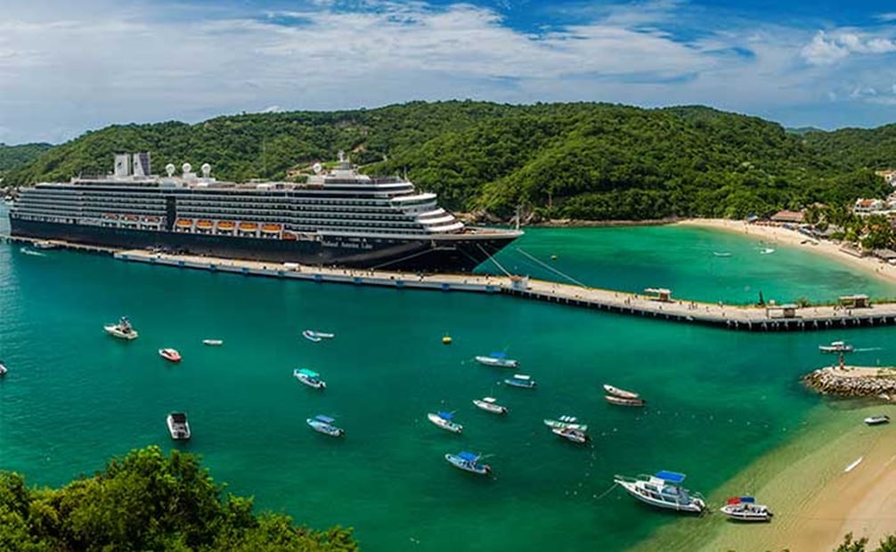 Bahía de Santa Cruz, Santa María Huatulco, Oaxaca. Foto: bahiasdehuatulco.org