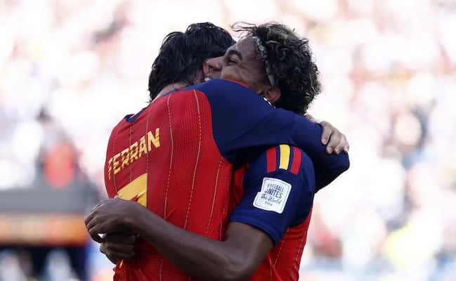 España destrona a la Argentina de Lionel Messi; la Furia Roja es campeona del Mundial 2026