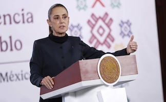 Sheinbaum dice que entrega de 37 capos a EU fue una "decisión soberana"; descarta que esté relacionada con llamada de Trump