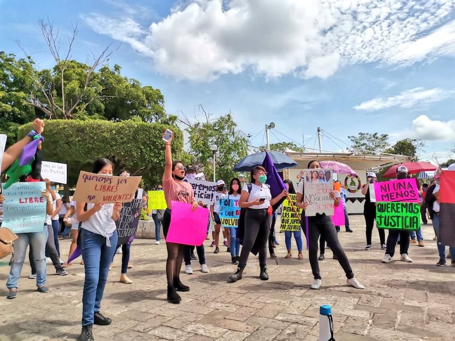 Feministas de Oaxaca denuncian violencia laboral y retención de pago de utilidades en empresa de Tuxtepec