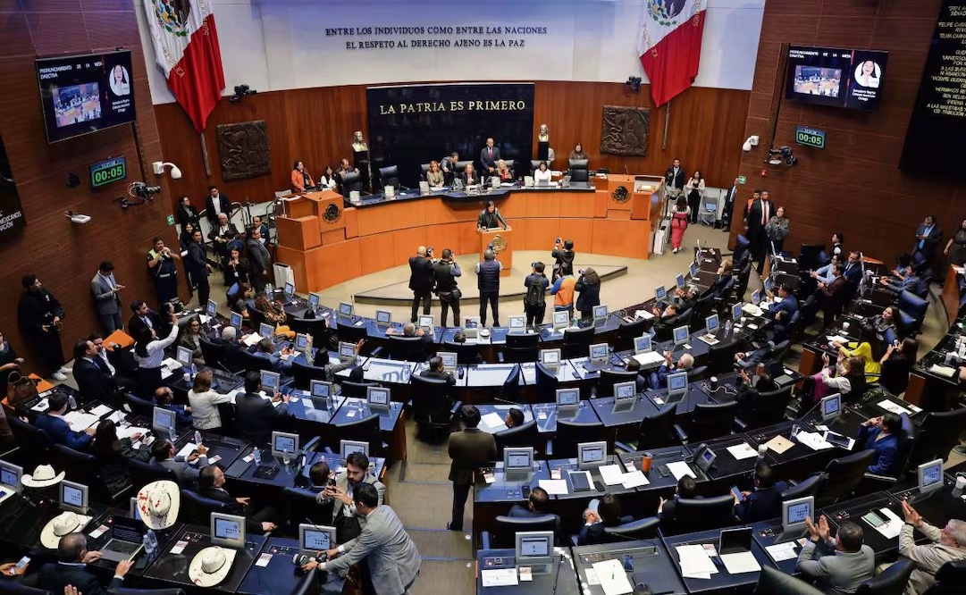 Senado acepta en fast track renuncia de Gertz Manero a la FGR; Morena y aliados argumentan “causa grave” 