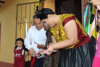 Inauguran la primera  escuela  de arte textil en Oaxaca