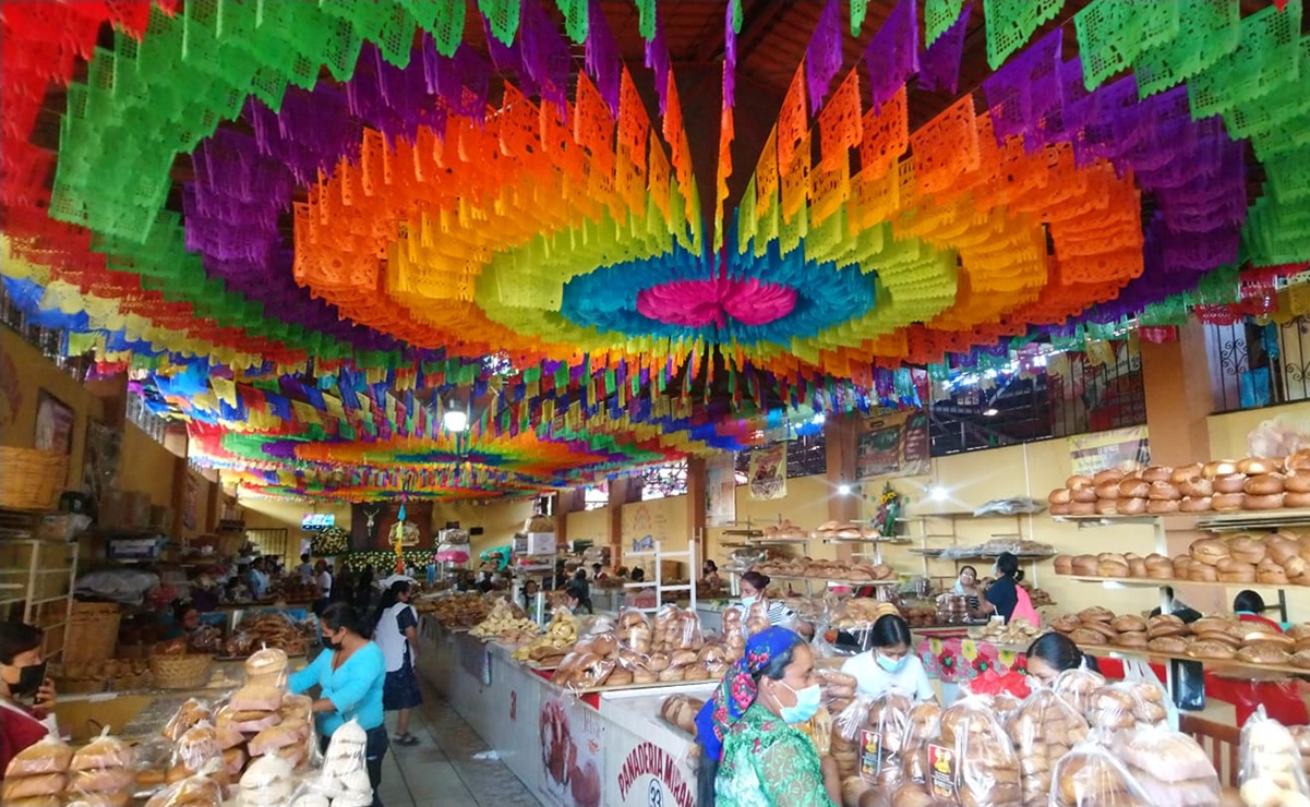Conoce el tianguis dominical de Tlacolula: historia, gastronomía y artesanía oaxaqueña en uno de los mercados más emblemáticos de México. Foto: Facebook Espectáculos Oaxaca.