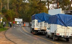 Se cumplen 5 días de bloqueo carretero en la Mixteca; denuncian falta de voluntad de las autoridades