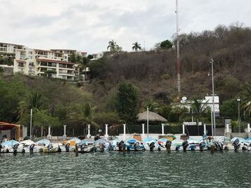Localizan a los cuatro pescadores que desaparecieron en Huatulco