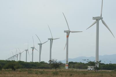 Proyectos extractivos y energéticos violan derechos de pueblos indígenas