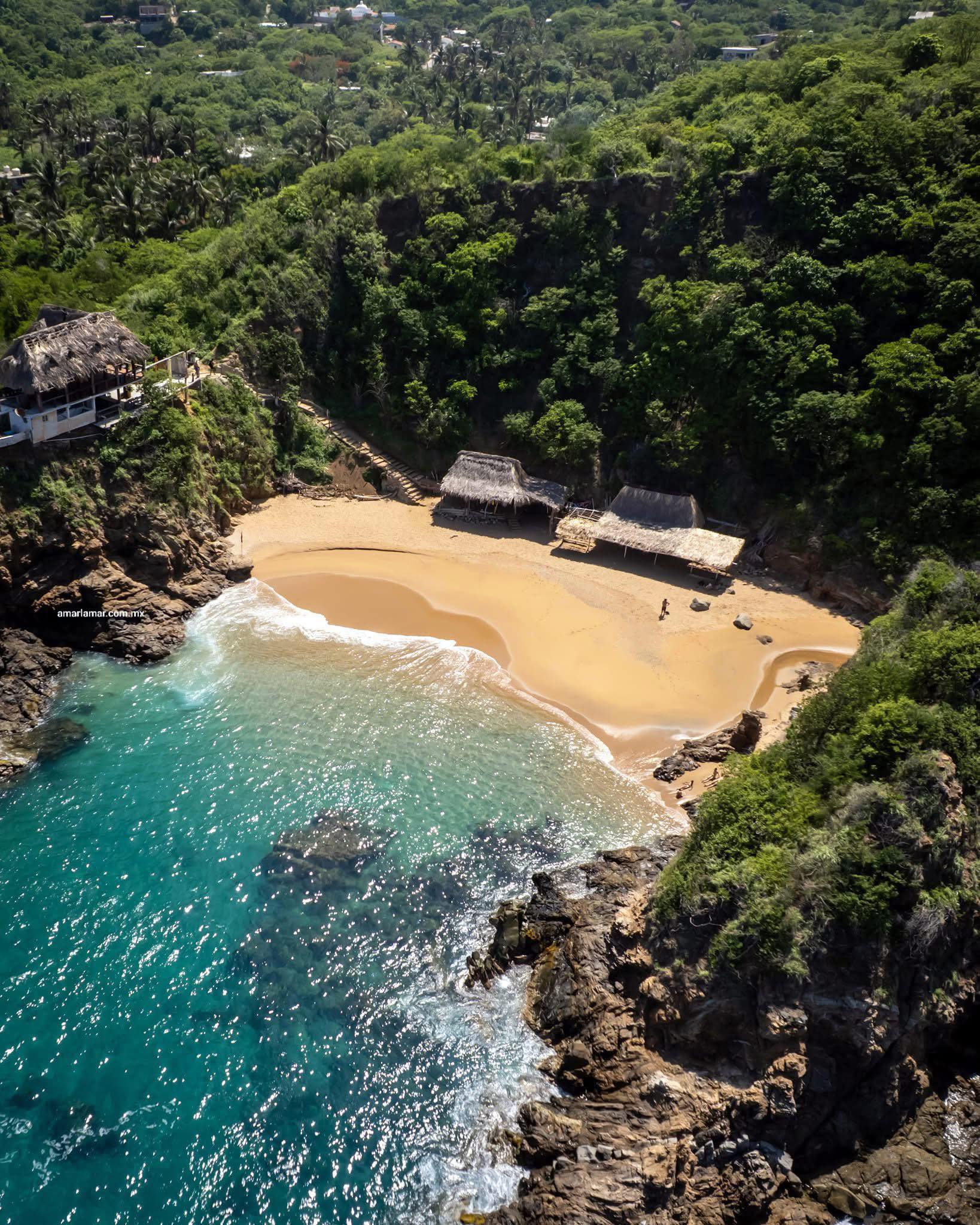 Playa Zipolite. Foto: Mazunte Mágica