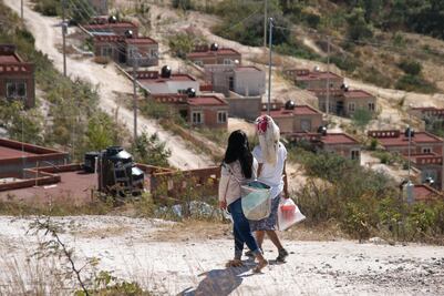La 'ciudad sustentable' de Cué en Mitlatongo: fraude y abandono para sus habitantes