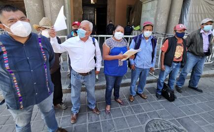 Acusan a edil de San Jerónimo Sosola de modificar programa federal de caminos rurales para su beneficio