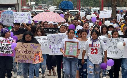 Marchan en Juchitán, Oaxaca, para exigir justicia por el feminicidio de la joven Maricela
