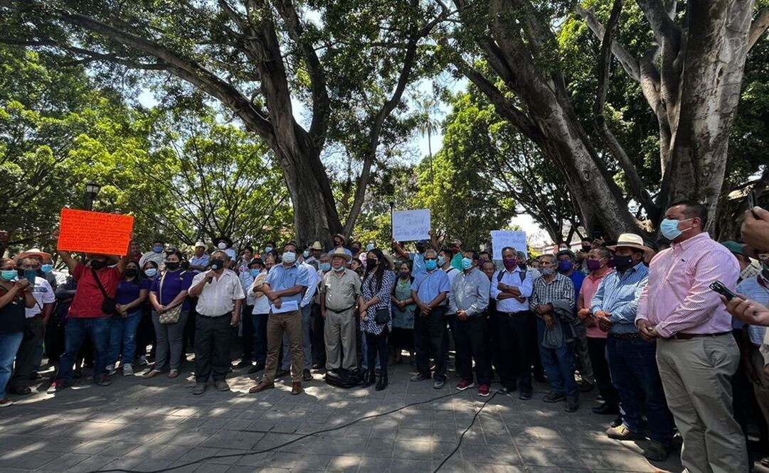 Acusan en Teotitlán del Valle protección a edil destituido por corrupción; Segego llama al diálogo