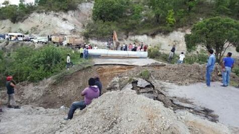 En “condiciones deplorables”, más del 50% de la red carretera de Oaxaca