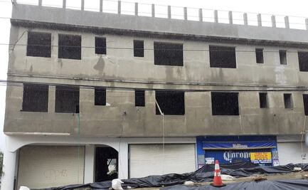 Por riesgo de derrumbe sobre 14 viviendas en Putla, recomienda CEPCO demoler edificio