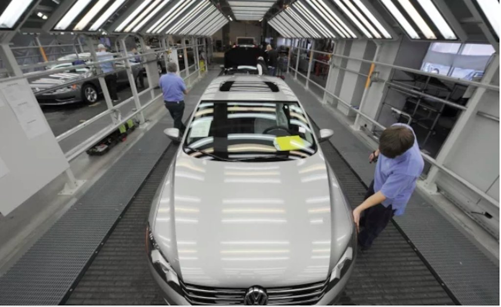 En riesgo, 2.6 millones de autos por arancel de EU