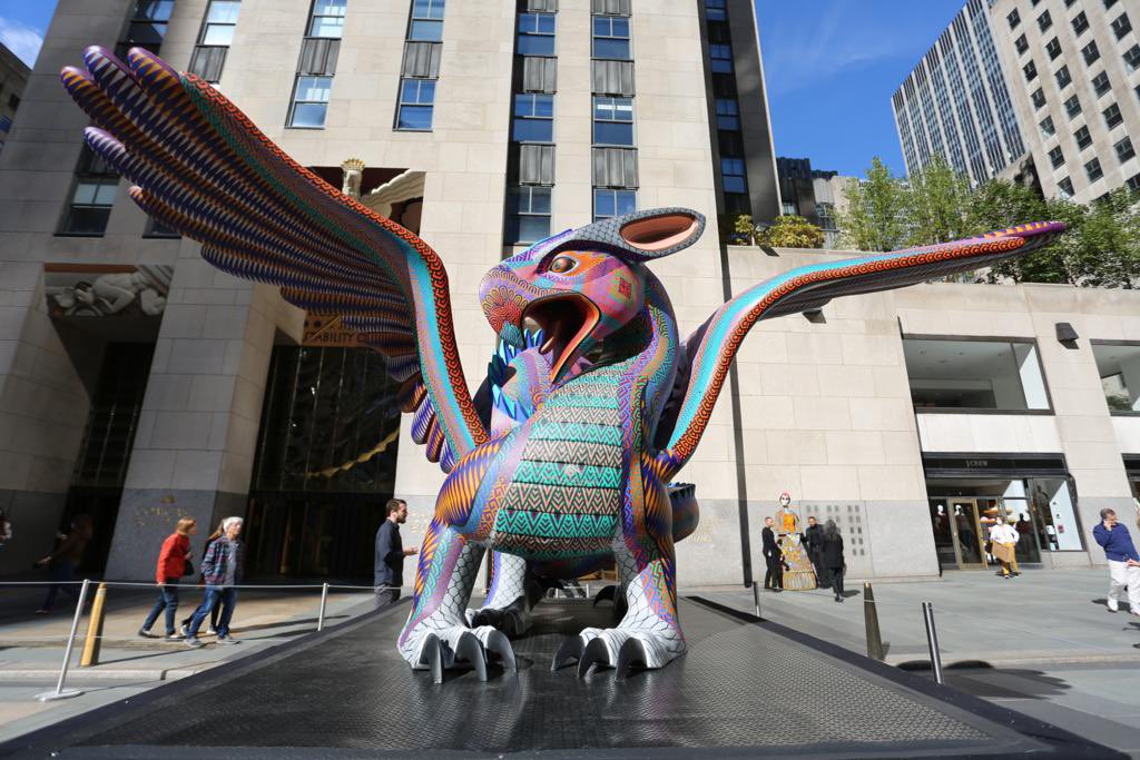Con alebrijes monumentales y Día de Muertos, Oaxaca conquista el corazón de Nueva York. Tomada del Twitter de Alejandro Murat