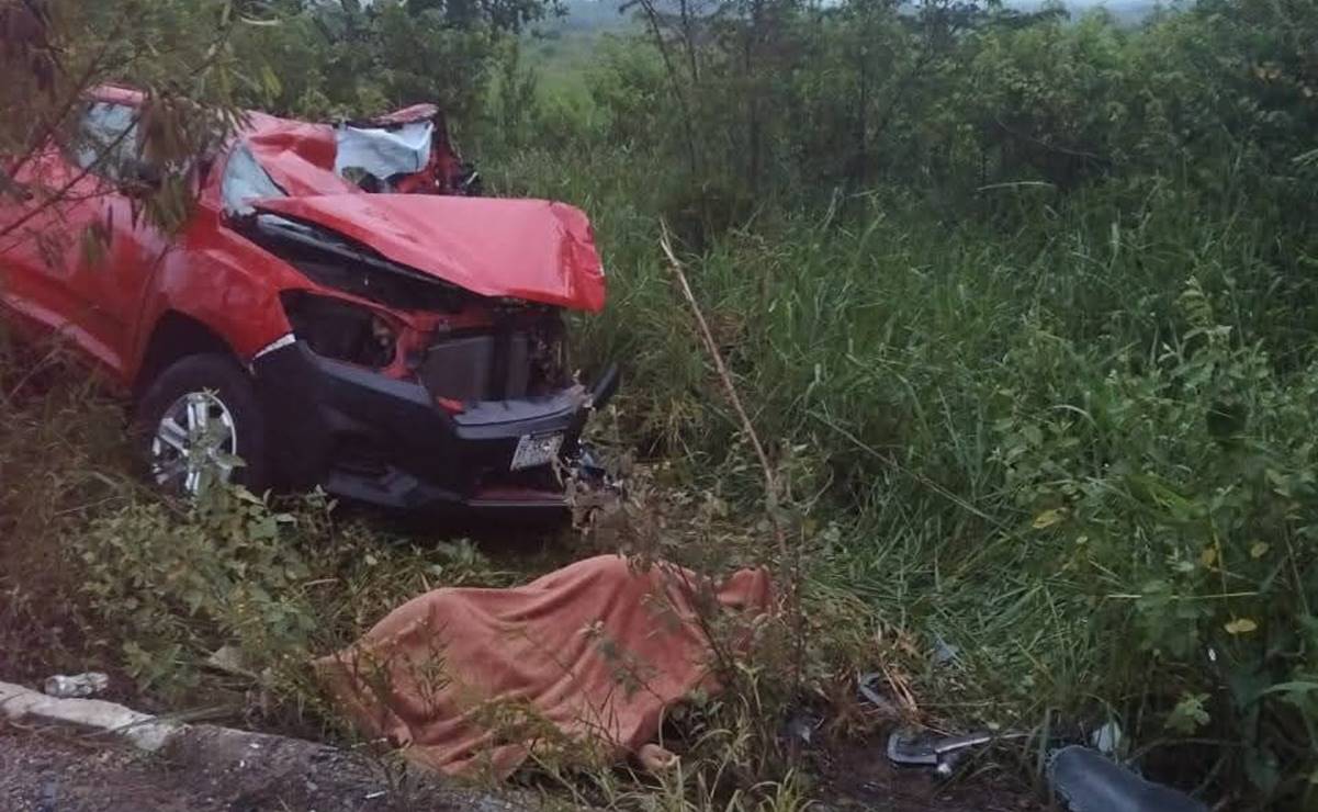 Mueren dos autoridades de San Juan Mazatlán, Mixes, en accidente automovilístico