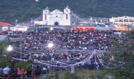 Pese a pandemia, Alotepec celebra la “fiesta más grande de la región mixe”