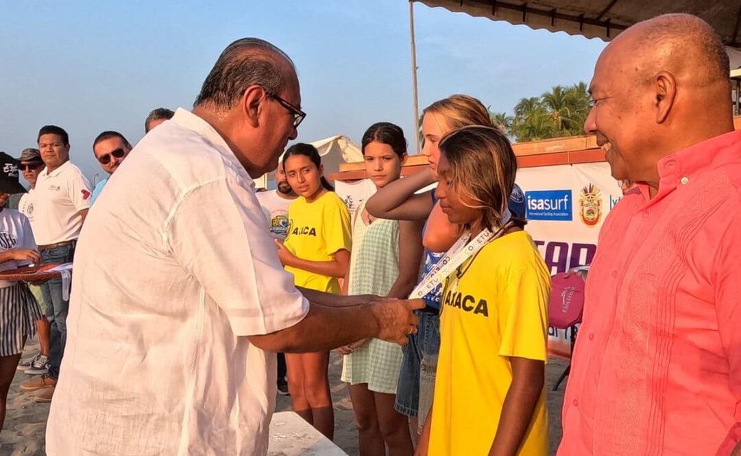 Con 9 medallas, brilla Oaxaca en los Campeonatos Nacionales de Surf Electrolit 2022. Fotos: Especiales