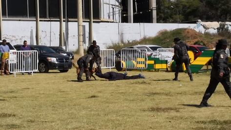 Muestra Policía Estatal entrenamiento y capacidad de su unidad canina
