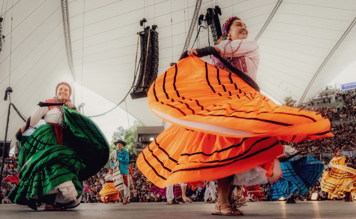 Convocan a artistas de Oaxaca a participar en creación de la imagen de la Guelaguetza 2022