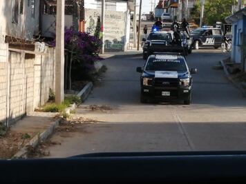 Asesinan a policía estatal en ataque en San Jacinto Amilpas, uno más está herido de gravedad