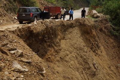 Damnificados del pueblo mixe, olvidados por el gobierno