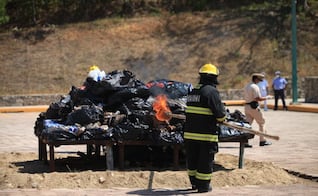 FGR incinera más de 1.7 toneladas de cocaína en Oaxaca