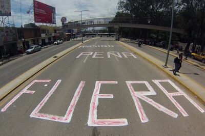 Inicia Sección 22 acciones de protesta por visita de Peña Nieto