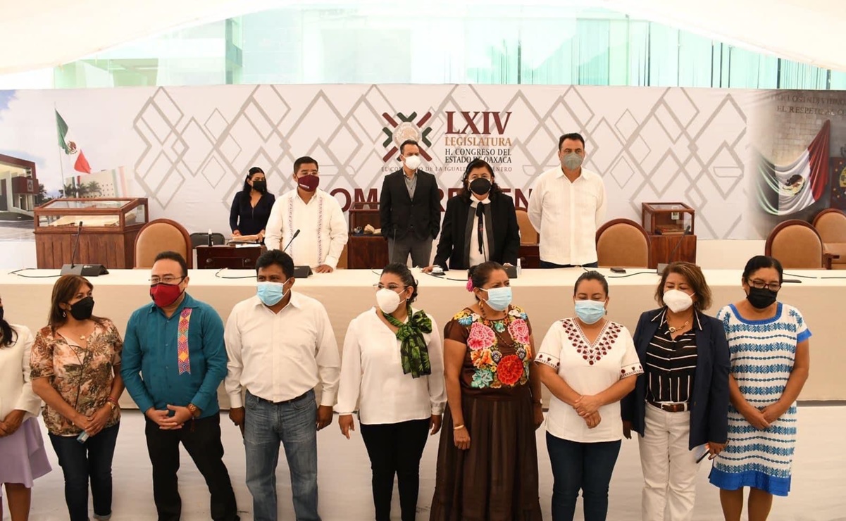 Campesinos de Oaxaca exigen auditoría a Sedapa; suspenden por segunda vez comparecencia de titular