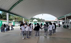 Detienen a presuntos vendedores de narcóticos en bachillerato de Santo Tomas Ocotepec, Oaxaca