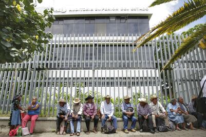 Jueves de protestas en la capital oaxaqueña y zona conurbada