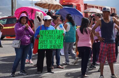 Denuncian freno a reconstrucción de escuela, de forma arbitraria por edil de Tlacolula
