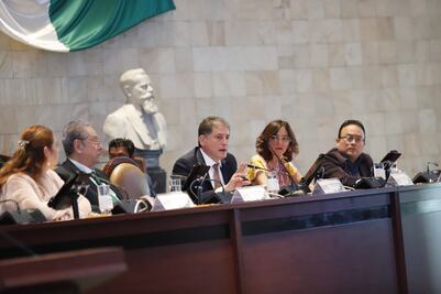 Fondo de pensiones del gobierno de Oaxaca "no es suficiente", en riesgo de crisis: Santibáñez