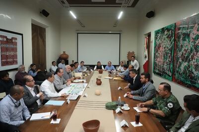 Gobierno Estatal supervisa avance en obras carreteras