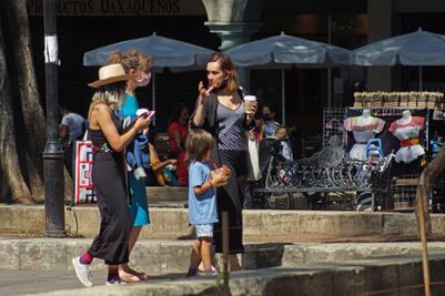 Aumentan 576 contagios de Covid-19 en Oaxaca tras vacaciones; advierten SSO por tercera ola