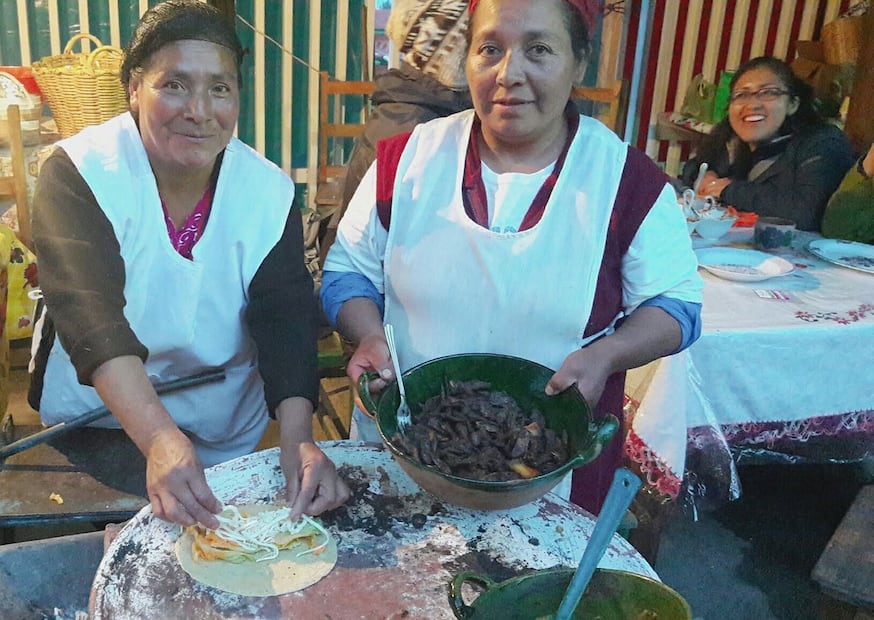 Gastronomía en Cuajimoloyas, Sierra de Juárez, Oaxaca. Foto: FB@Cuajimoloyas, disfruta de uno de los rinconcitos de la Sierra Juarez,