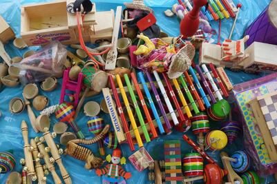 La felicidad infantil puede costar sólo 50 pesitos