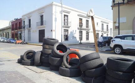 Tras dos meses de plantón, acuerdan en Oaxaca contratación de mil 71 normalistas por vía alterna