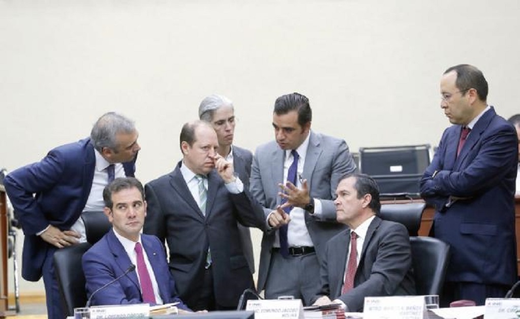 Partidos se pelean por dinero y spots